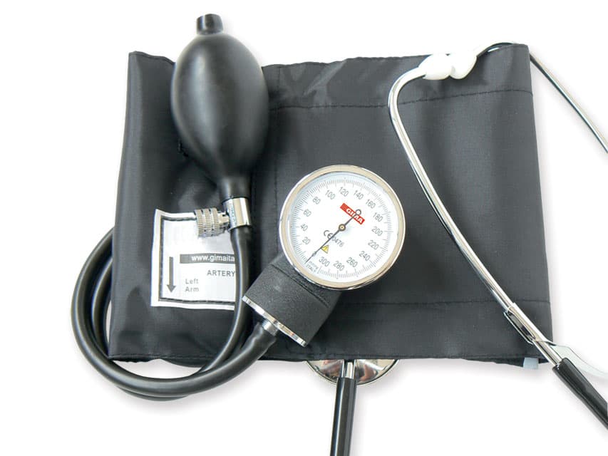 Yton Aneroid Sphygmo with Integrated Stethoscope - Black Cuff Yton Aneroid Sphygmo with Integrated Stethoscope - Black Cuff